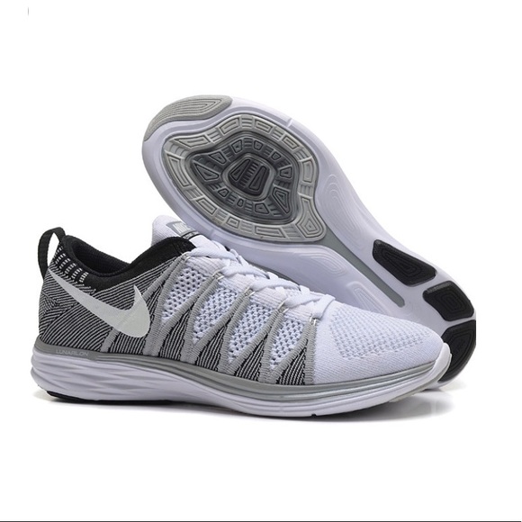 nike flyknit lunar 2 or